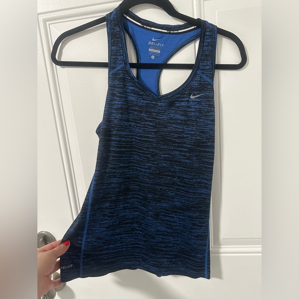Nike Blue Dry Fit  Women’s activewear racerback tank‎ size Small - Picture 12 of 12